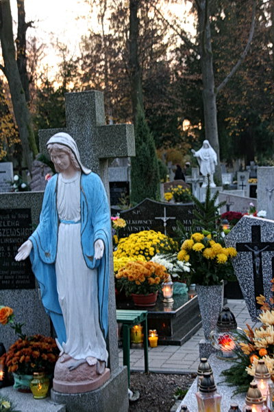 Dzie Wszyskich witych i Zaduszki na cmentarzach w Elblgu i okolicach, fot. 16