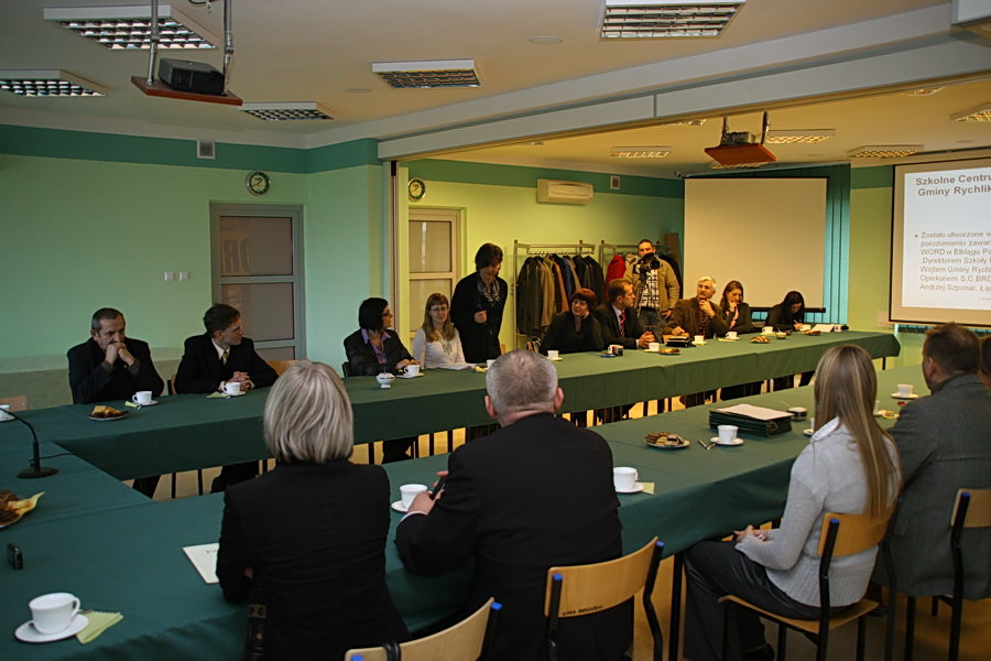 Przekazanie sprzętu komputerowego Szkolnym Centrom BRD, fot. 10