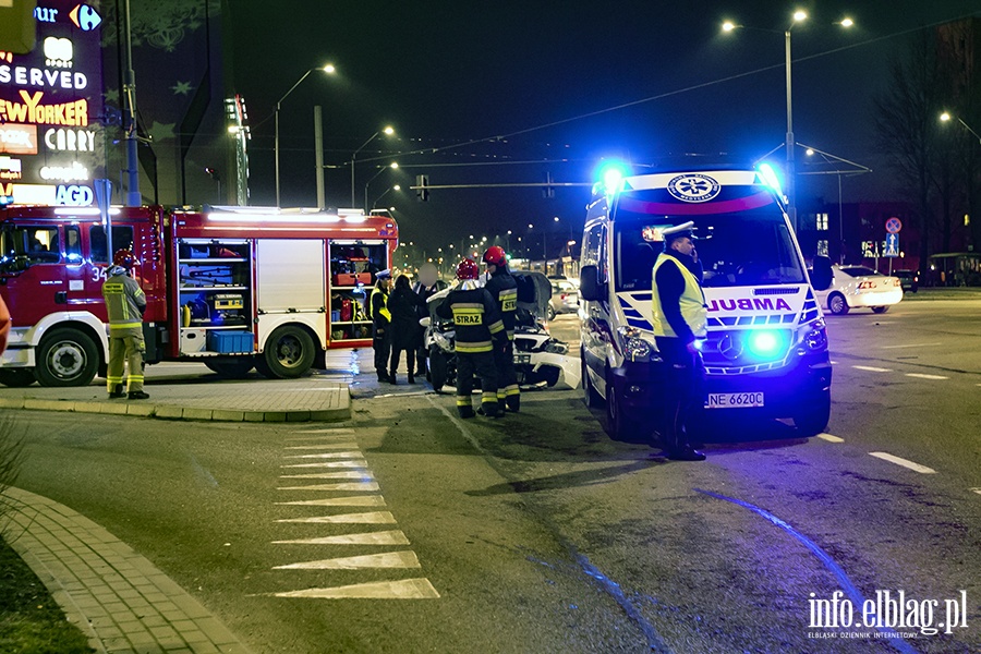 Wypadek skrzyowanie ulic pk. Dbka i Oglnej, fot. 2