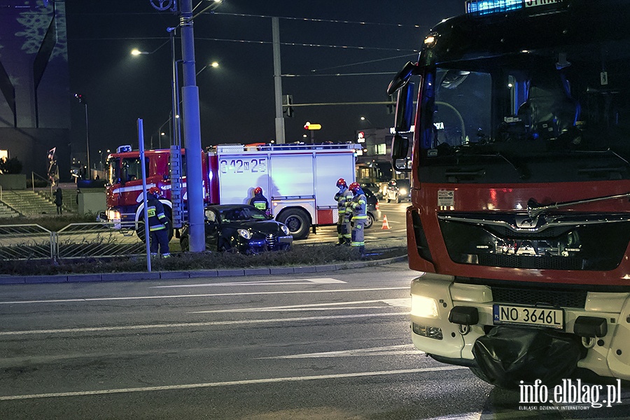 Wypadek skrzyowanie ulic pk. Dbka i Oglnej, fot. 7
