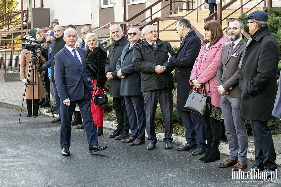 Policja przekazanie nowych samochodw i odzi motorowej., fot. 7