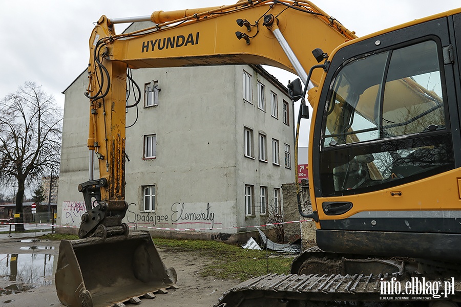 Rozbirka budynku mieszkalnego przy al. Grunwaldzka 97, fot. 19