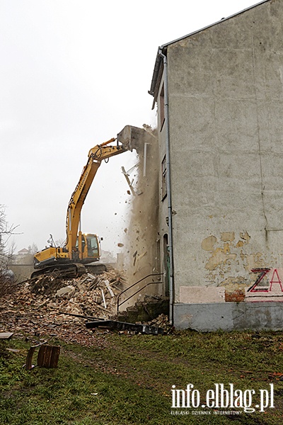 Rozbirka budynku mieszkalnego przy al. Grunwaldzka 97, fot. 47