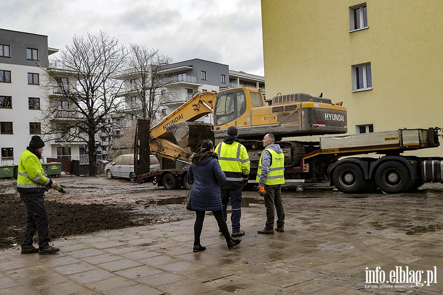 Rozbirka budynku mieszkalnego przy al. Grunwaldzka 97, fot. 71