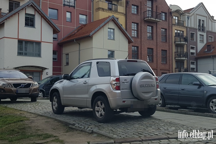 Mistrzowie parkowania w Elblgu (cz 42), fot. 3