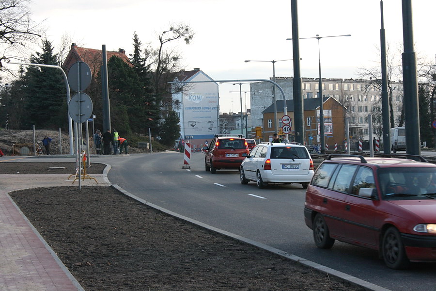 Przebudowa ul. Grota Roweckiego - przywrócenie ruchu na północnej cześci jezdni, fot. 8