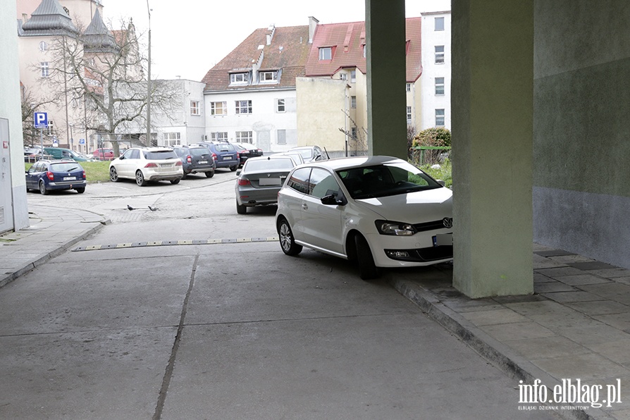 Mistrzowie parkowania w Elblgu (cz 43), fot. 1