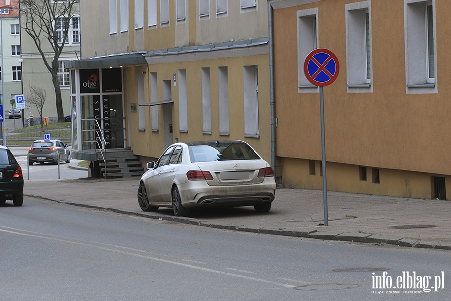 Mistrzowie parkowania w Elblgu (cz 43), fot. 12