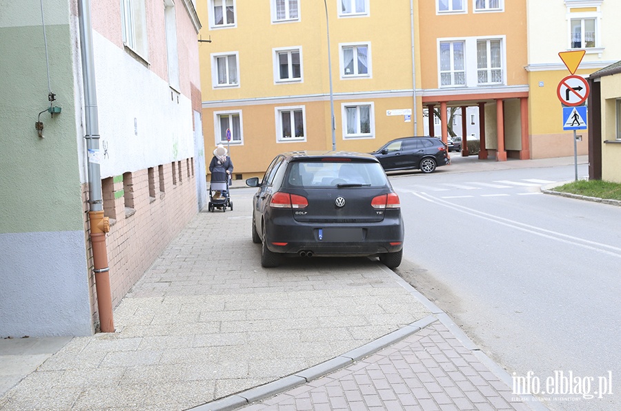 Mistrzowie parkowania w Elblgu (cz 43), fot. 13