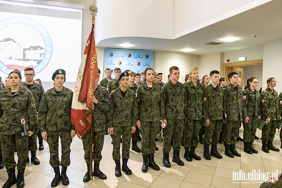 Ślubowanie klas mundurowych, fot. 12