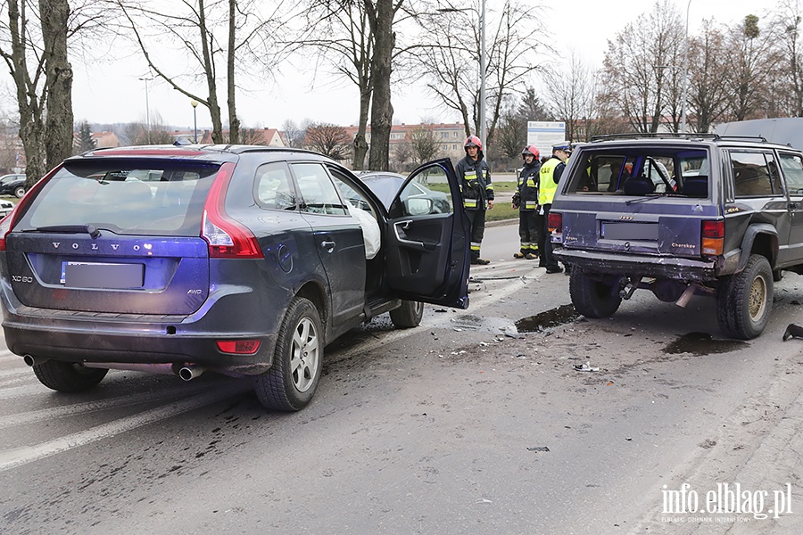 Kolizja trzech samochodw na Grunwaldzkiej, fot. 11