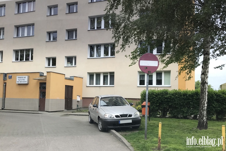 Mistrzowie parkowania w Elblągu (część 48), fot. 4