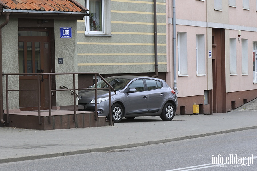 Mistrzowie parkowania w Elblgu (cz 49), fot. 9