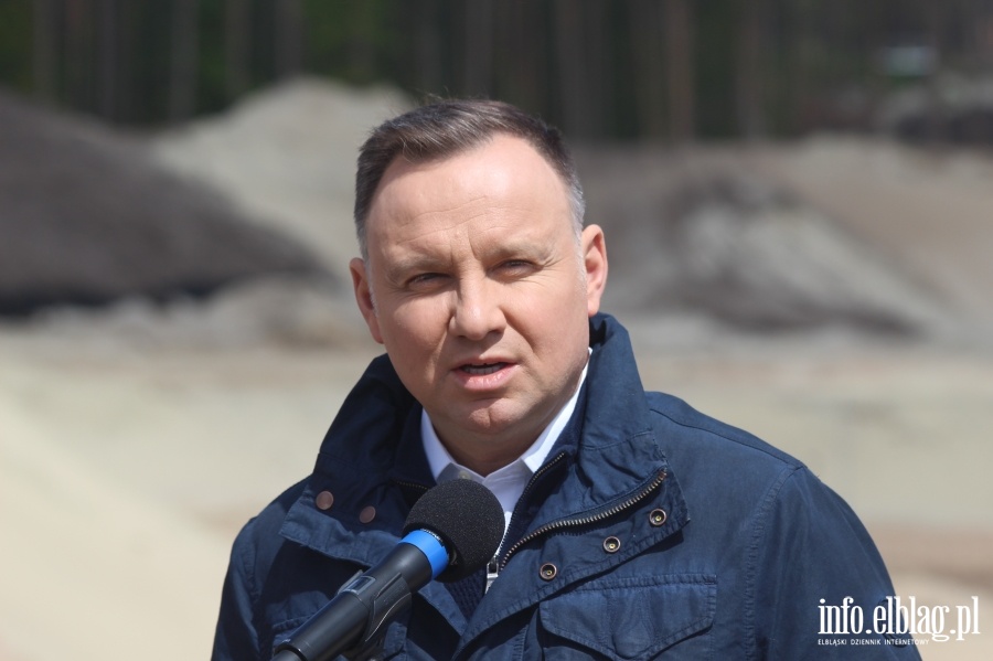 Konferencja Prasowa Prezydenta i Premiera na budowie Przekopu Mierzei Wilanej, fot. 23