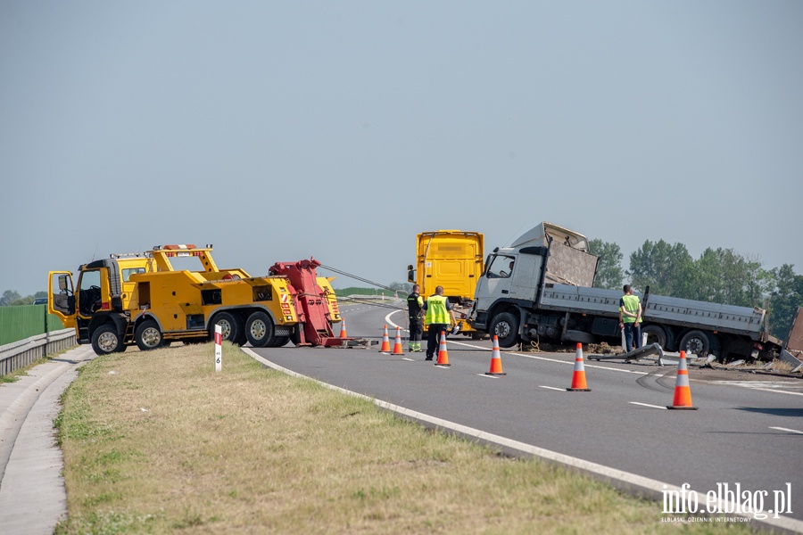 Wypadek na drodze S7 do Elbląga, fot. 1