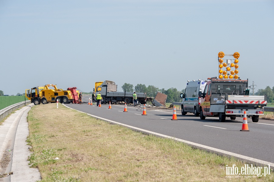 Wypadek na drodze S7 do Elbląga, fot. 2