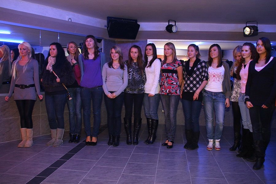 Trzeci casting kandydatek na Miss Ziemi Elblskiej 2010, fot. 144