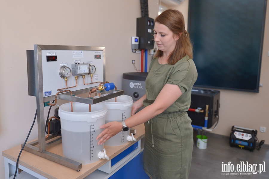 Pracownia systemów energetyki odnawialnej w ZSiŚiU, fot. 20
