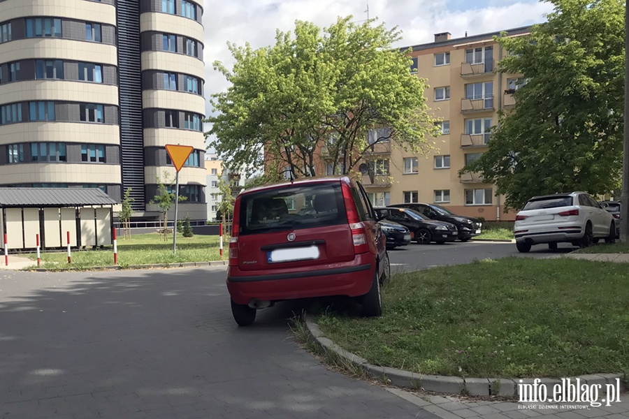 Mistrzowie parkowania w Elblgu (cz 53), fot. 3