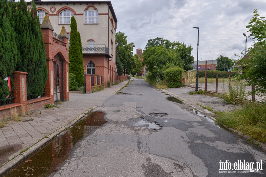 Ulica Boego Ciaa - zy stan nawierzchni asfaltowej, fot. 21