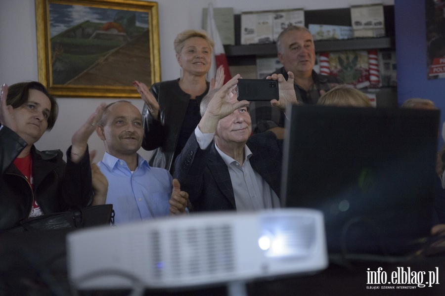 Wieczór wyborczy kandydata na Prezydenta w biurze Posła Jerzego Wilka, fot. 11