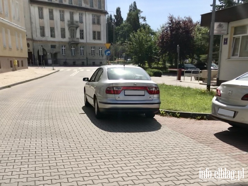 Mistrzowie parkowania w Elblgu (cz 58), fot. 6