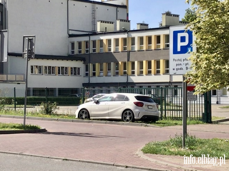 Mistrzowie parkowania w Elblgu (cz 58), fot. 7