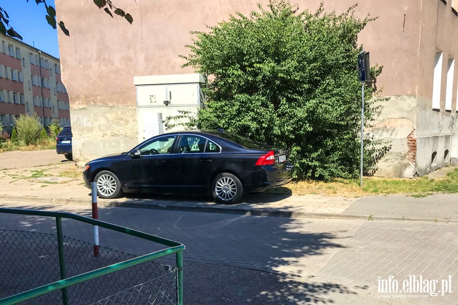 Mistrzowie parkowania w Elblgu (cz 59), fot. 11