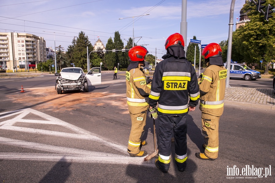 Wypadek przy ul. Traugutta, fot. 16