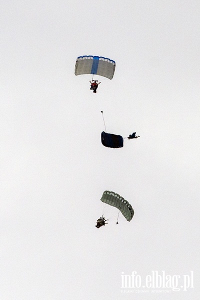 Airplane Wingsuit Formation nad elblskim lotniskiem, fot. 57
