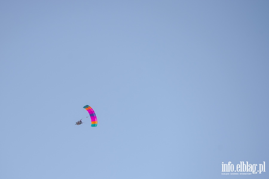 Airplane Wingsuit Formation nad elblskim lotniskiem, fot. 89
