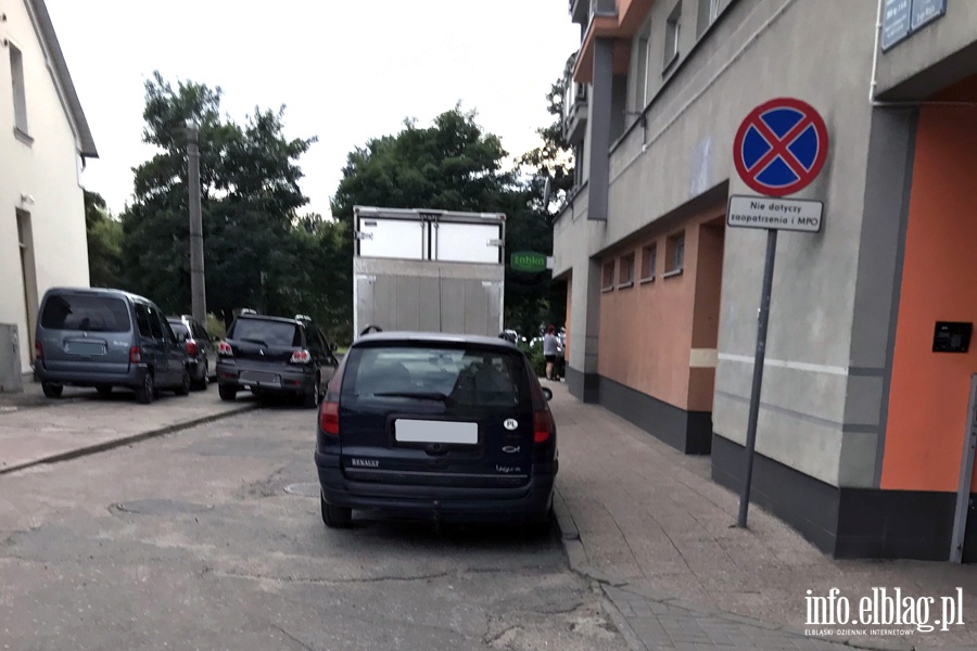 Mistrzowie parkowania w Elblgu (cz 61), fot. 15