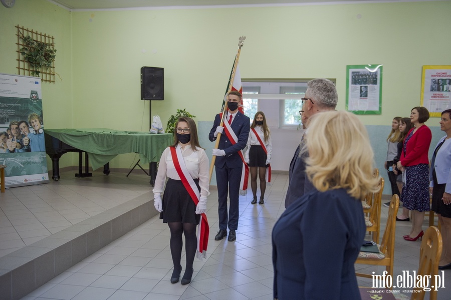 Rozpoczcie roku szkolnego w ZSM i SP 21 im. Mikoaja Kopernika w Elblgu, fot. 1