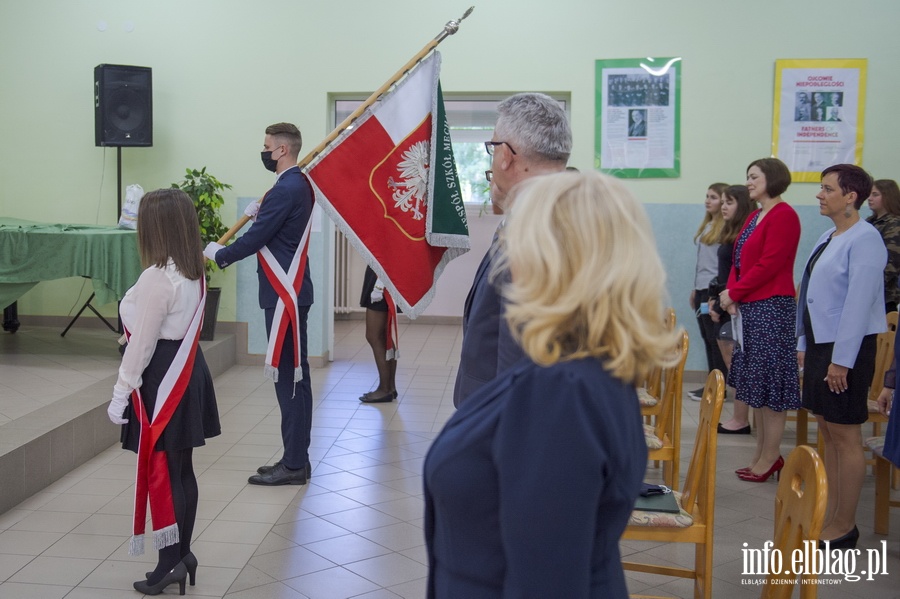 Rozpoczcie roku szkolnego w ZSM i SP 21 im. Mikoaja Kopernika w Elblgu, fot. 2