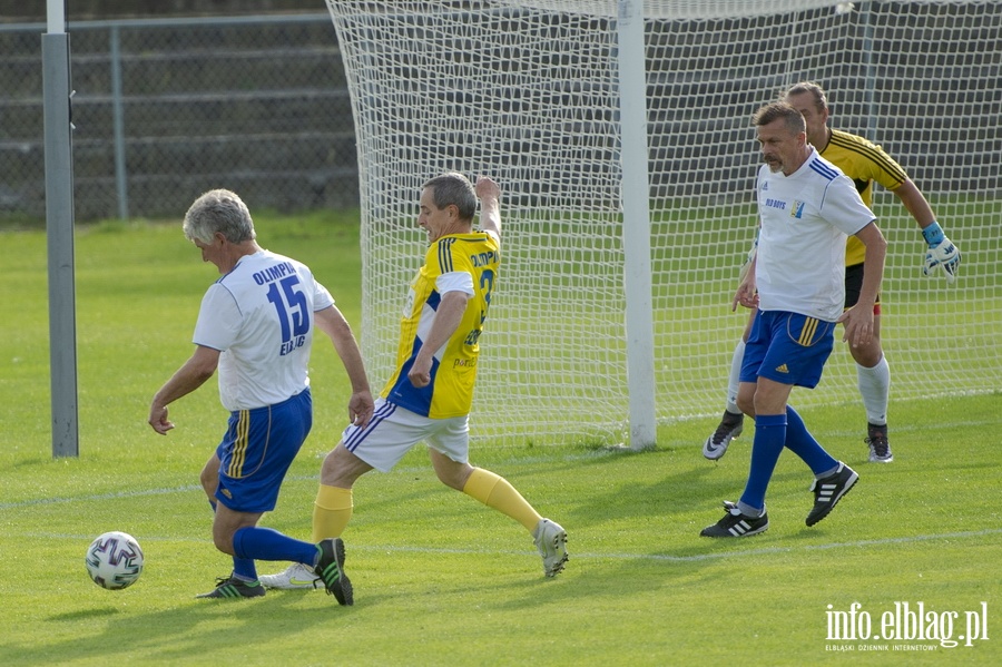 Oldboje Olimpii Elbląg vs Przyjaciele Sportu - Mecz towarzyski, fot. 24