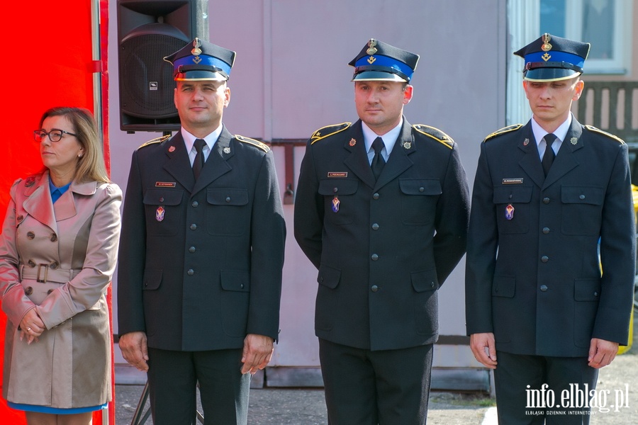 Nowy pojazd dla elblskich straakw. Zastpi auto, ktre suyo im od wielu lat, fot. 15