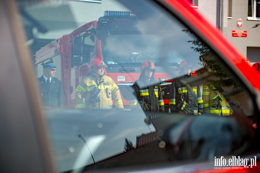 Nowy pojazd dla elblskich straakw. Zastpi auto, ktre suyo im od wielu lat, fot. 28