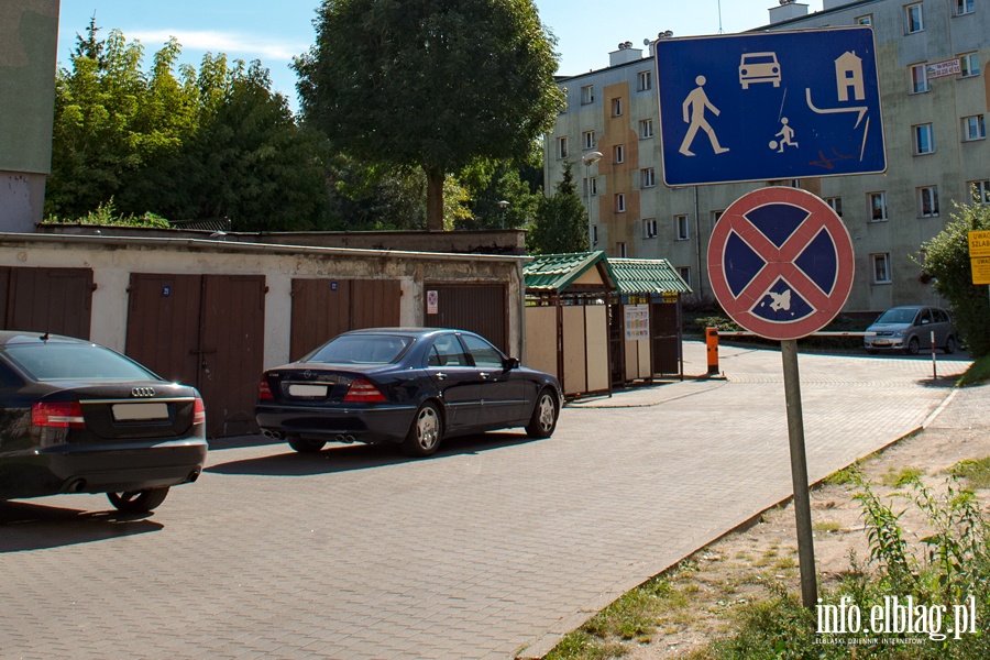 Mistrzowie parkowania w Elblągu (część 65), fot. 14