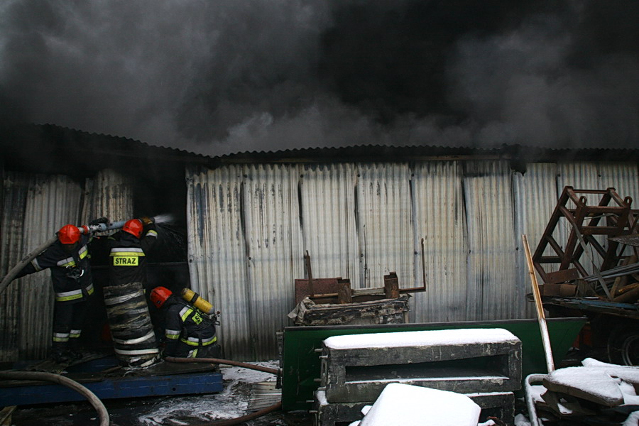 Poar magazynu firmy transportowej w Rubnie, fot. 7