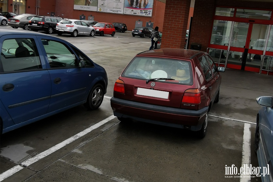 Mistrzowie parkowania w Elblgu (cz 67), fot. 2