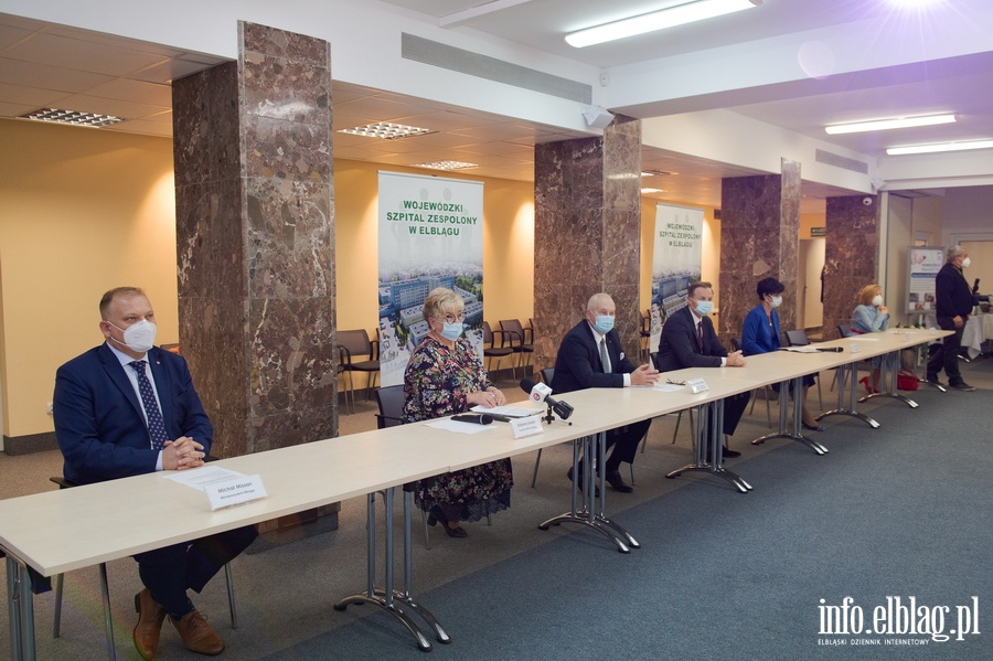 Konferencja prasowa w WSZ w Elblągu ,, Modernizacja Oddziału Ginekologiczno-Położniczego '', fot. 1