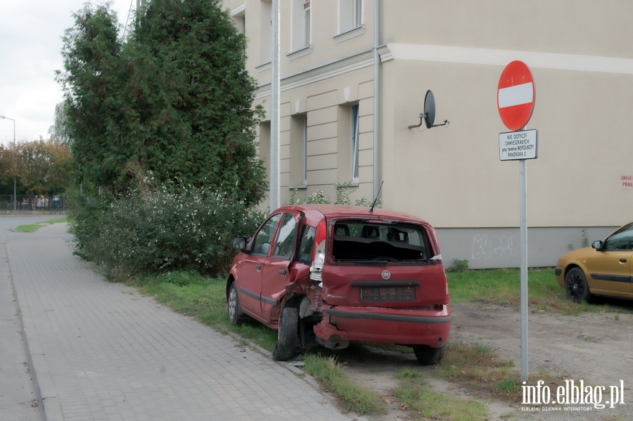 Mistrzowie parkowania w Elblgu (cz 67), fot. 13