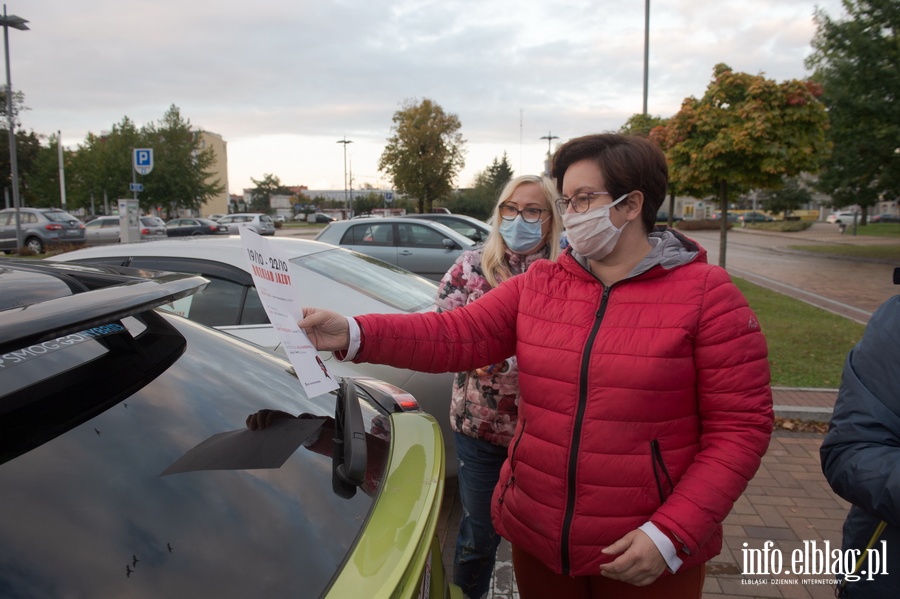 Elblg:"Fanatycy chc skaza kobiety na niewyobraalne cierpienie". Protest wobronie prawa do aborcji, fot. 11