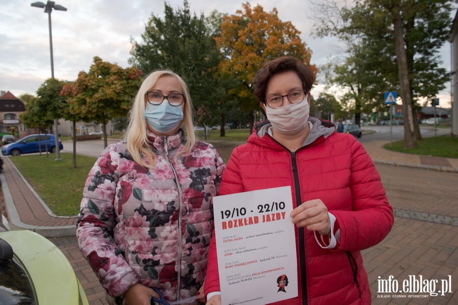 Elblg:"Fanatycy chc skaza kobiety na niewyobraalne cierpienie". Protest wobronie prawa do aborcji, fot. 12