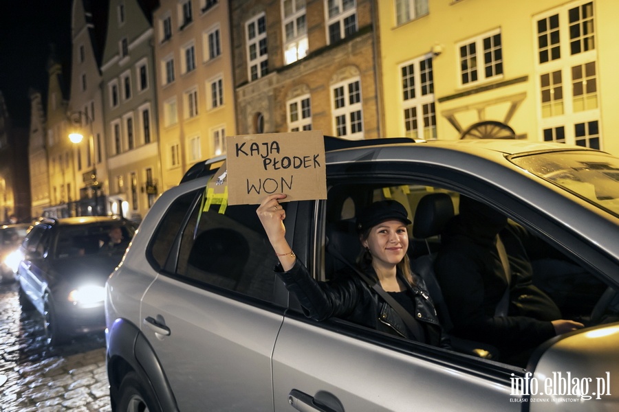  Elblanie znw wyszli na ulice. Blokowali miasto wraz z kierowcami i rolnikami, fot. 40