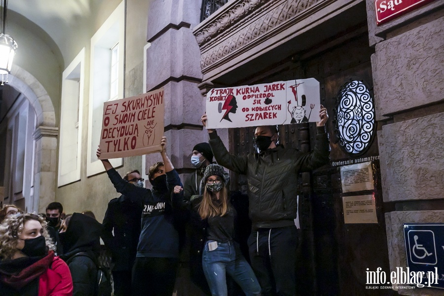  "PiS wypowiedzia kobietom wojn". Kilka tysicy elblan ponownie wyszo na ulice, fot. 26