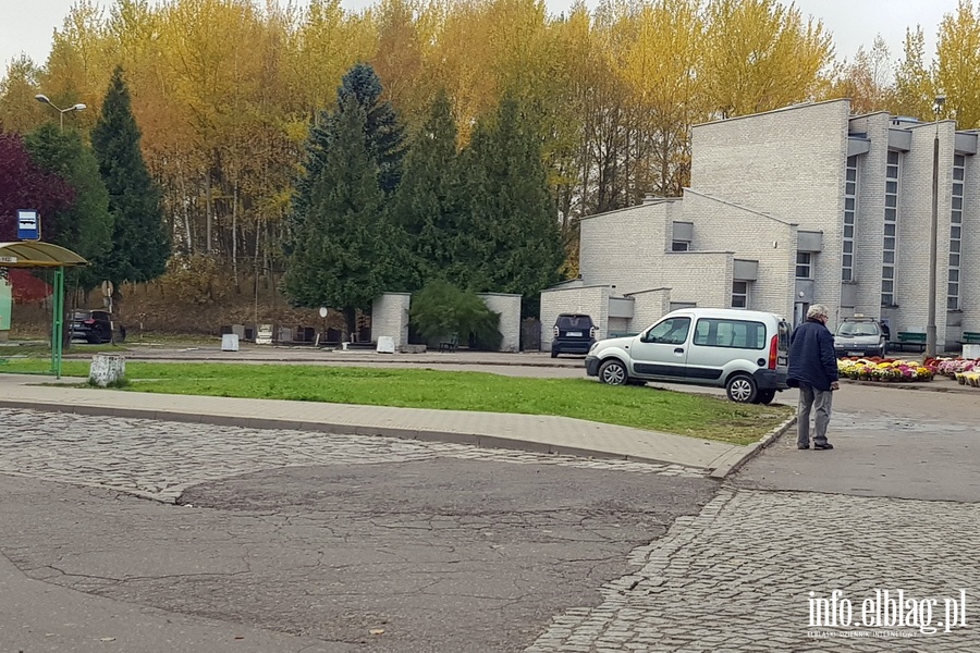 Opustoszałe elbląskie cmentarze..., fot. 27