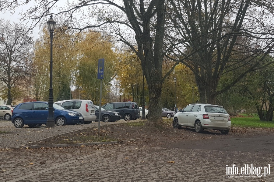 Mistrzowie parkowania w Elblągu (część 70), fot. 7