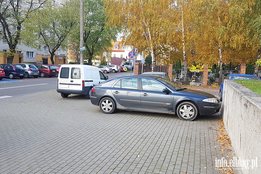 Mistrzowie parkowania w Elblągu (część 71), fot. 5