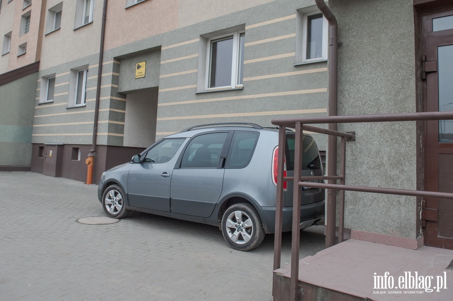 Mistrzowie parkowania w Elblągu (część 71), fot. 13